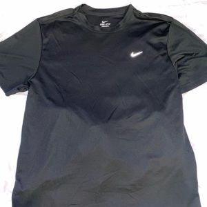 nike dri-fit t-shirt